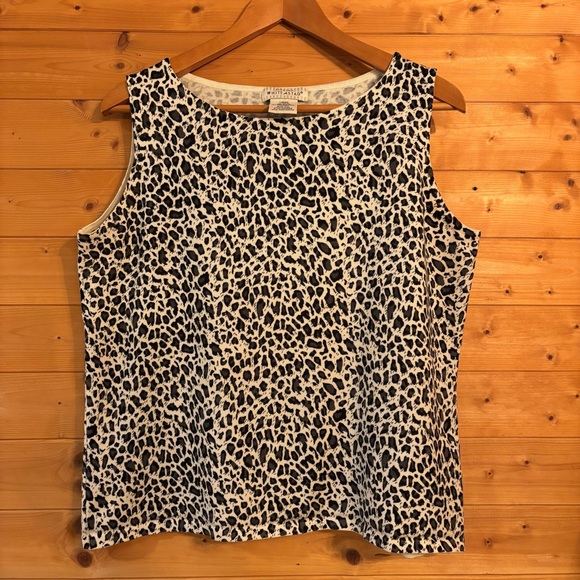 White Stag Tops - Women’s White Stag Animal Print Top Size XL, Leopard / Cheetah Print